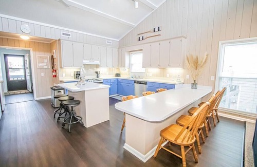 Holden Beach House | How Sweet The Sound - Great Dune Home in Quiet Neighborhood.