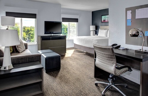 Morrisville Hotel | HYATT house Raleigh Durham Airport