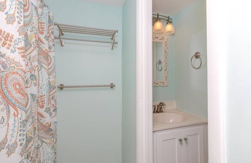 Surf City Condo | Isle Always Luv View - Ocean View Surf Condo - Community Pool!