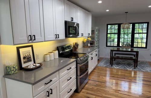 Old Town House | Ivy Kirk Cottage in the Village of Pinehurst