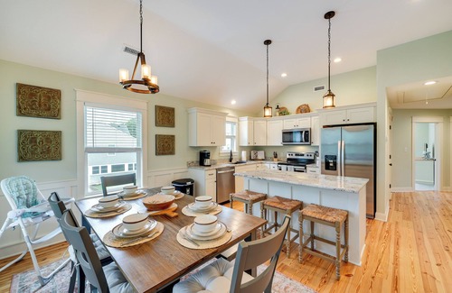 Colington House | Kill Devil Hills Retreat w/Gas Grill & Deck!