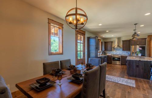 Elk Park House | Kinfolk at Eagles Nest