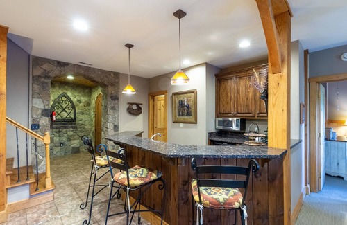 Bryson City Apartment | Lake Views Luxury Hottub Game Rm 5bed 4 5bath