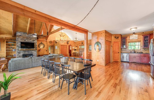 Dixie - Berryhill Cabin | Lakefront Luxury Log Cabin - Hot Tub, Pickleball Court, Fire Pits, 2-Story Dock!