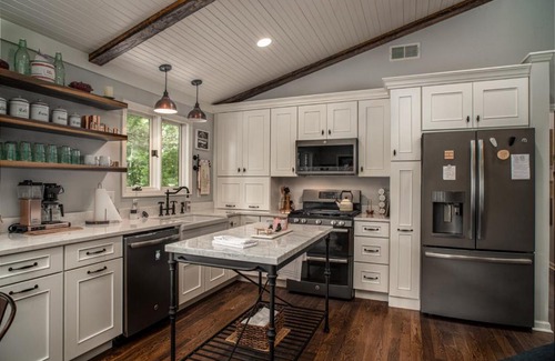 Brevard House | Lakeside Rays