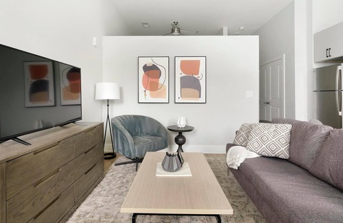 Downtown Apartment | Landing | Spectacular 1BD, Yoga Studio, Courtyard
