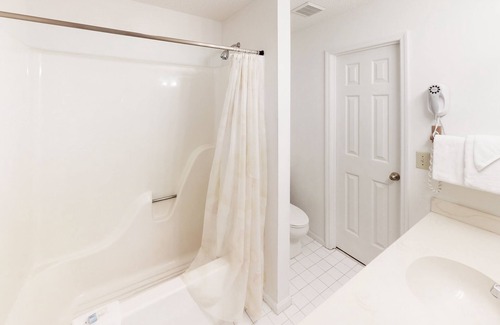 Sea Trail Condo | Large 4 BR Golf Villa in Sunset Beach - (CV2B)