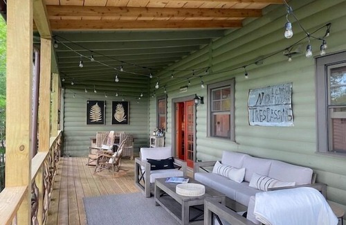 Cashiers House | Linger Longer Lodge - Trillium Home near Lake Glenville