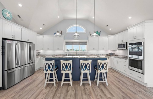 Rodanthe House | Livin' The Dream: Soundfront | Pool | Hot Tub
