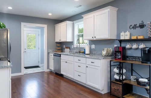 Fairview House | Look No Further. Your Asheville Vacay 5 Star Home! 828 Strong!