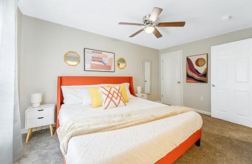 Durham House | *Lux Modern Townhome * Downtown* King Beds * Duke*
