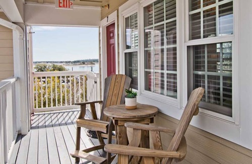 Swansboro Apartment | luxurious studio apartment in the heart of Swansboro’s historic waterfront #7