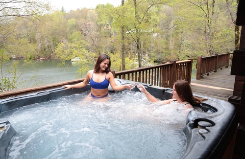 Topton Cabin | Luxury Lake House w/Private Dock, Pontoon Boat, Hot Tub, Pool Table, Theatre Rm