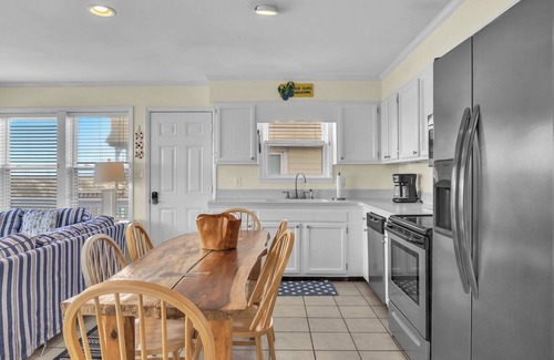 Yaupon Beach House | Mead Us At The Pier: Oceanfront Beach Cottage Near Oak Island Fishing Pier