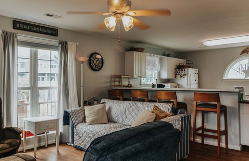 Holden Beach House | "Miss Me Yet" - Pet Friendly Canal Home, 3 Bedrooms/2 Bathrooms