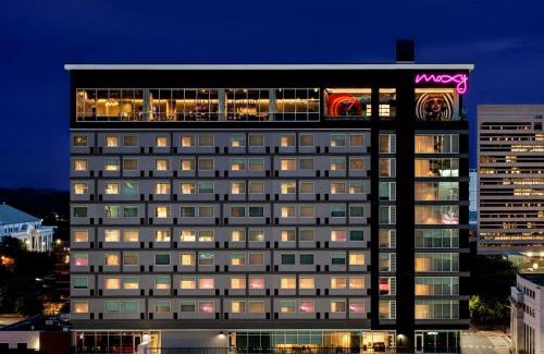 Second Ward Hotel | Moxy Charlotte Downtown