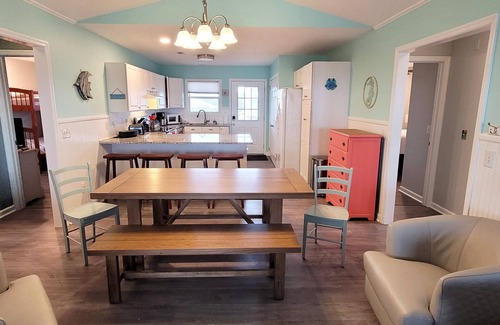 Long Beach House | Nail'D It: Second row with unobstructed Ocean View! Family and Pet friendly!