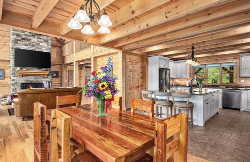 Fletcher House | New Asheville Dream Home! Bball court, fire pit, theatre, pool table!