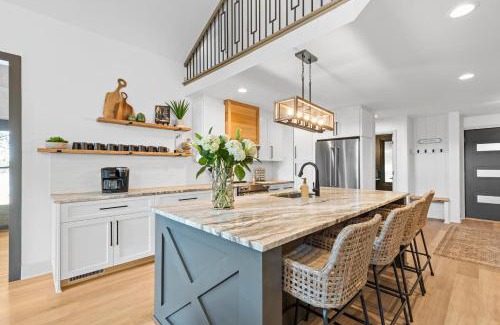 Westport House | Niblick on Norman w/Heated Pool & Optional Boat Rental