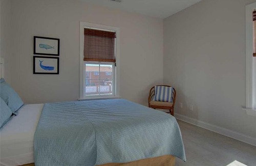 Atlantic Beach House | Night N Gale