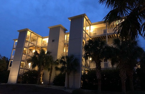 Indian Beach Condo | Ocean Club condo, 3 bedrooms, ocean side, ocean view, pool