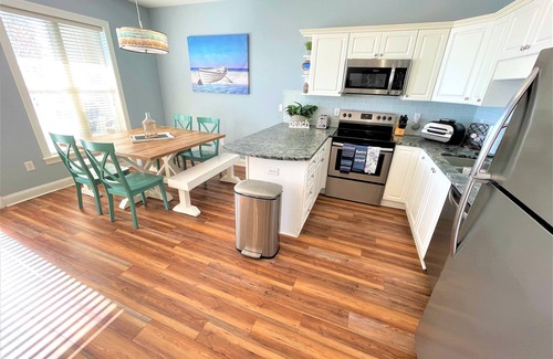 Indian Beach Condo | Ocean Club D102, oceanfront, poolside, amazing views!