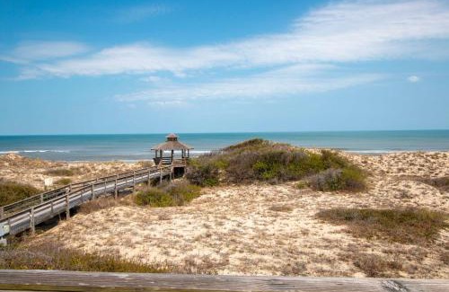 Corolla Light House | Ocean Views, Den, Community Pools, Close to Beach access, 103, Brigadune-Oceanfront