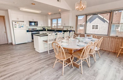 Salvo House | Oceanfront Dog Friendly Home with Private Pool, Hot Tub, Game Room, Basketball