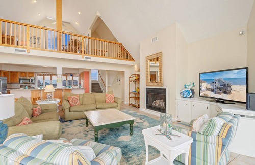 Avon House | Oceanfront Dog Friendly w/Hot Tub, Theater, Community Pool & Tennis/Pickleball