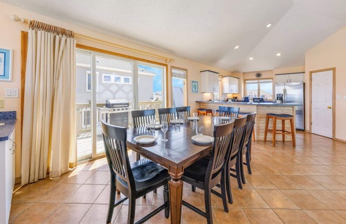 Avon House | Oceanfront Dog Friendly w/Hot Tub, Direct Beach Access, and Community Perks
