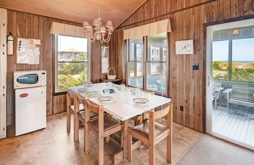 Avon House | Oceanfront Home in Avon w/Easy Beach Access, Grill, and Screened Porch