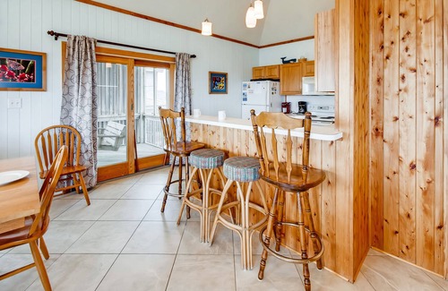 Waves House | Oceanfront Home in Waves w/Private Pool, Hot Tub, Game Room. Total Seaduction.