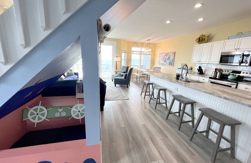 Emerald Isle House | Oceanfront Home with Direct Beach Access & Stunning Views in Emerald Isle