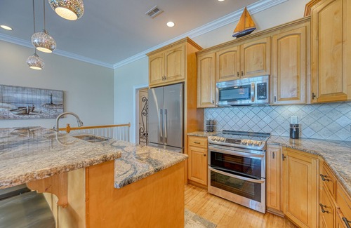 Surf City House | Oceanfront Townhome Villa in Surf City, NC