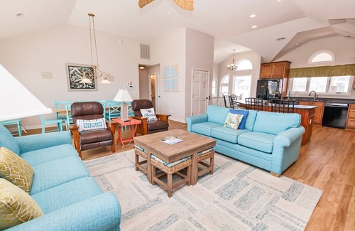 Ocean Sands House | Oceanside, ELEV, Private Pool, Hot Tub, OL45, Sunnyside II
