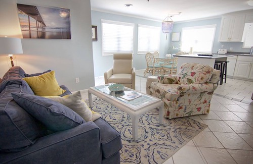 Wrightsville Beach House | OCEANSIDE: RIGHT ON THE BEACH!