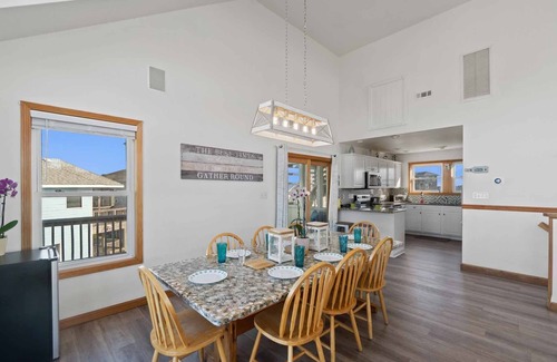 Waves House | Oceanview Home w/Saltwater Pool, Hot Tub, Game Room, Basketball. It's So Right!