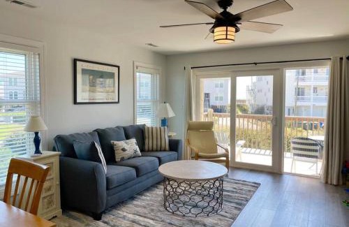 Surf City House | Oceanview Townhouse w/Pool - Newly Renovated