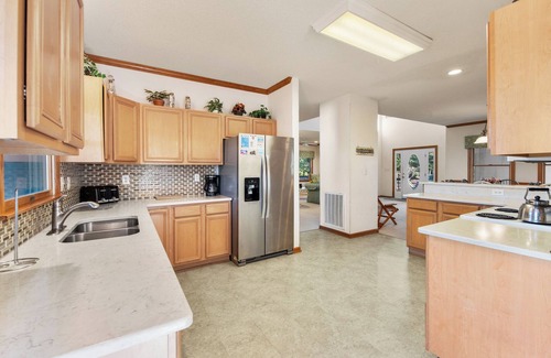 Corolla Light House | On Valentine Pond: Soundfront | Saltwater Pool