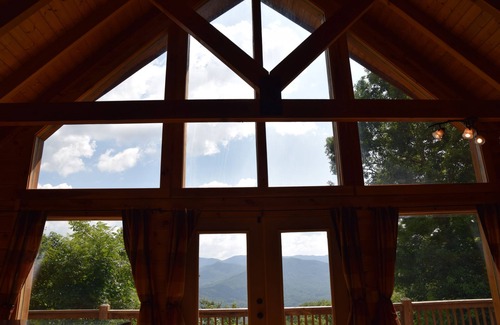 Whittier Cabin | One Vacation a Lifetime of Memories