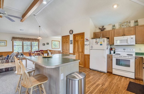 Whalehead Beach House | Only 800 feet to the beautiful beaches! Private 16x32 pool. Hot Tub. Pets ok. Pool Table