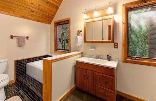 Leicester Cabin | Perfect Mountain Escape. Minutes from Asheville!