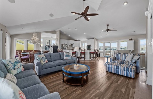 Duck House | Plush home with private pool, designed for large families to enjoy each other with room for privacy