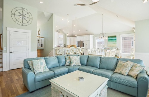 Ocean Sands House | Private heated Pool, Elevator, HotTub, Pets, Pool Table