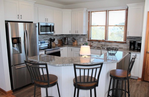 Manteo House | Private Home | Dock Space | Two Bikes | Screened Porch