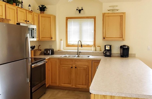 Whalehead Beach House | Private pool, Hot Tub! 25% Off Available Weeks!