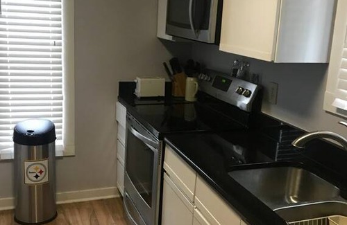 Northeast Raleigh Resort | Private room ∙ 2 guests