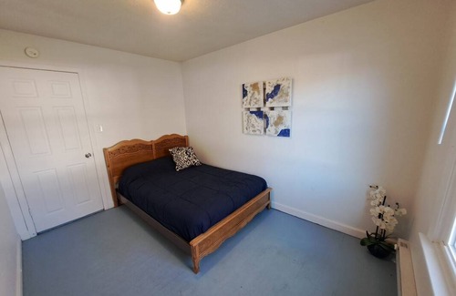 Winston - Salem Resort | Private room ∙ 2 guests