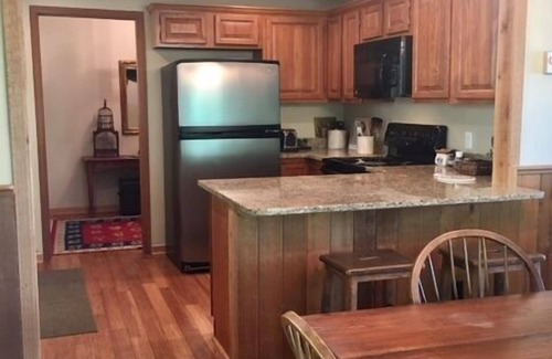 Highlands House | Pumpkin Hill on Little Bear Pen- three levels with a view!