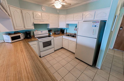 Topsail Beach Condo | Queens Grant A-103 – Ocean Views & Cozy Comfort